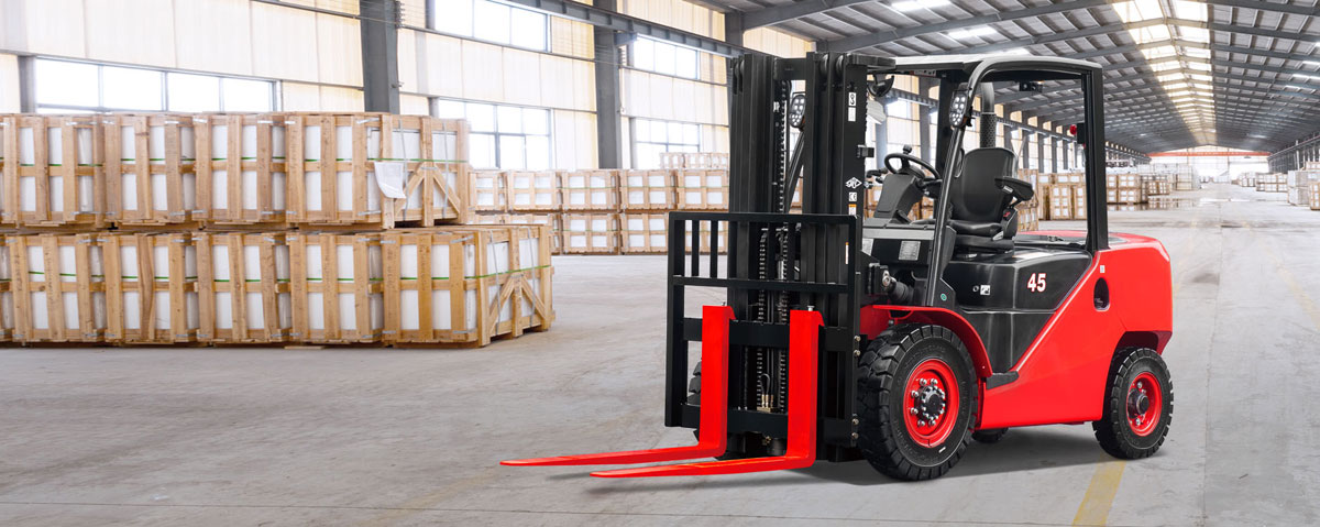 Mid Pneumatic Forklift 8,000-11,000lbs